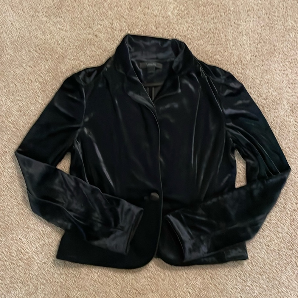 Black Velvet Express blazer.  Excellent condition!